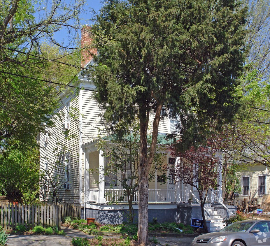 Building Photo - 213 N Bloodworth St