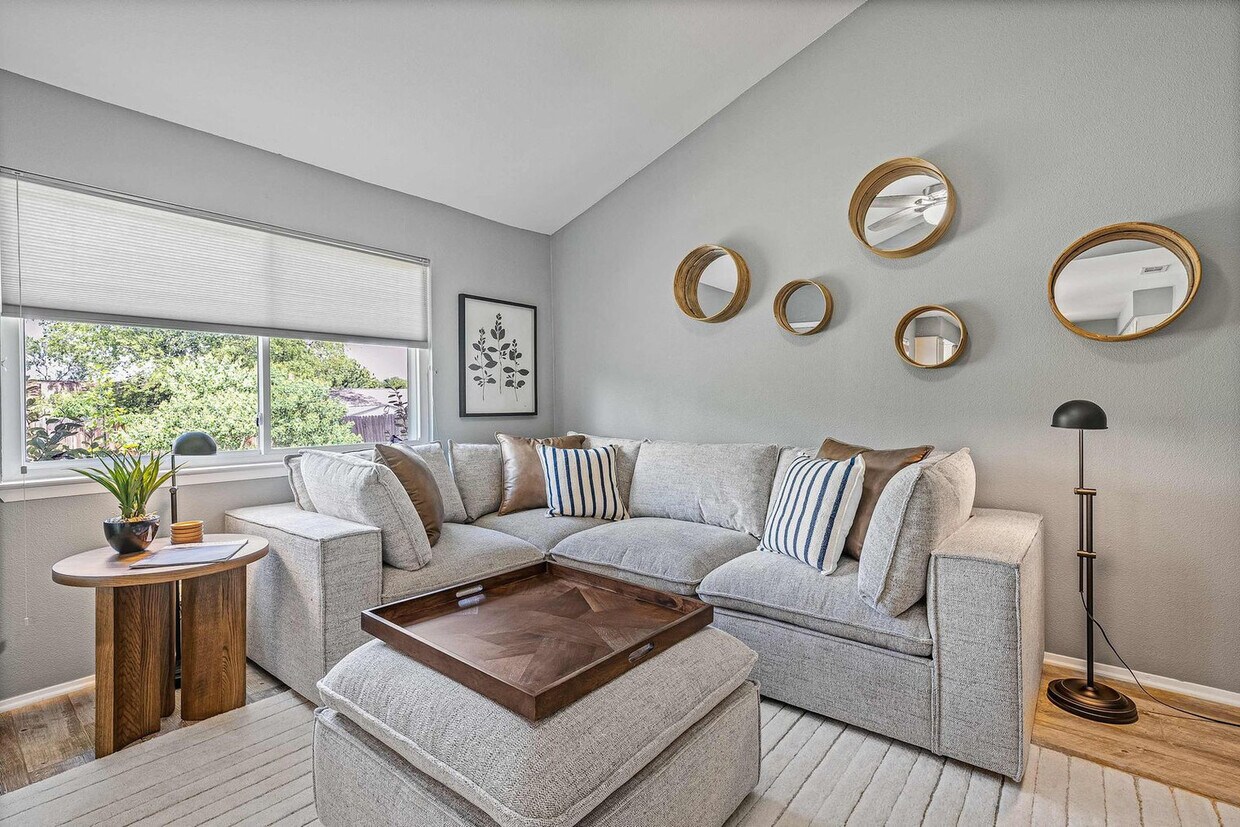 Foto principal - 5909 Cherry Loop