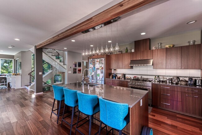 Foto del edificio - Laurelhurst Home