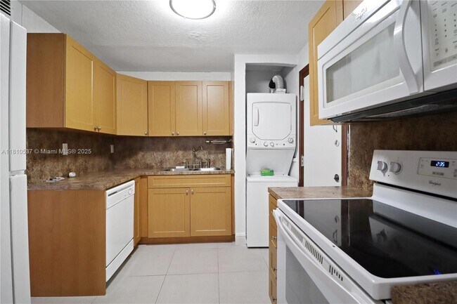 Foto del edificio - 13700 SW 62nd St