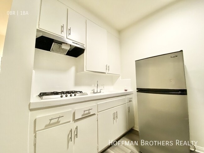 Building Photo - 1814 Pacific Ave