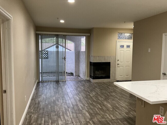 Foto del edificio - 13133 Le Parc Blvd