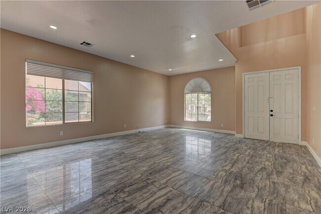 Building Photo - 5862 Bluthe Bridge Ave