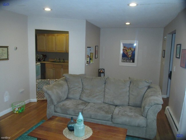 Building Photo - 64 Allston St