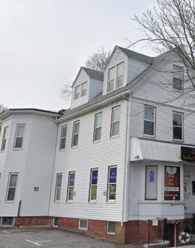 Building Photo - 220 Concord Ave