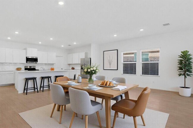 Foto del edificio - 1516 Boggy Crk Rnch Rd