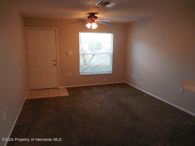 Building Photo - 6051 Chesham Dr