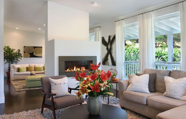 Foto del edificio - 1331 Dawn Hill Rd