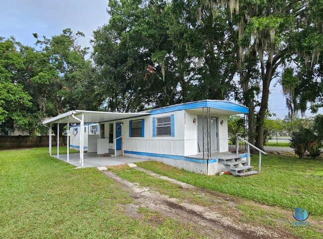 Building Photo - CUTE and AFFORDABLE 2 Bedroom, 1 Bathroom ...