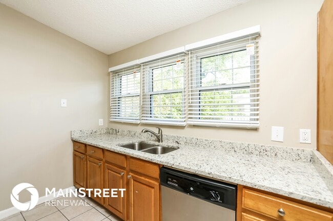 Building Photo - 801 W Arizona Ave