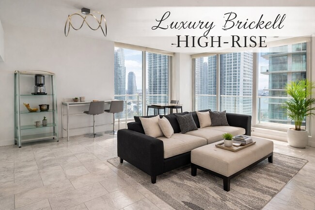 Building Photo - 1060 Brickell Ave