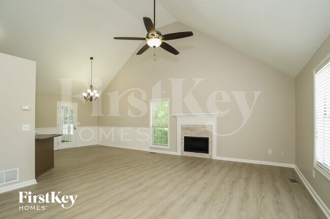 Foto del edificio - 21 Bishop Mill Dr NW