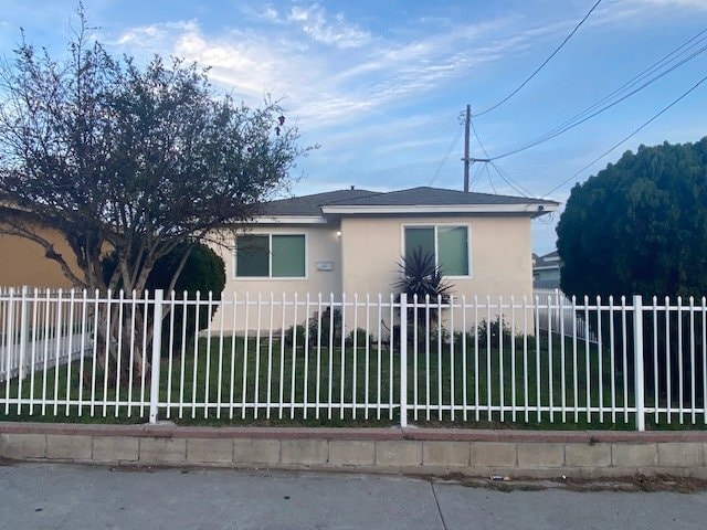Building Photo - 14604 Condon Ave