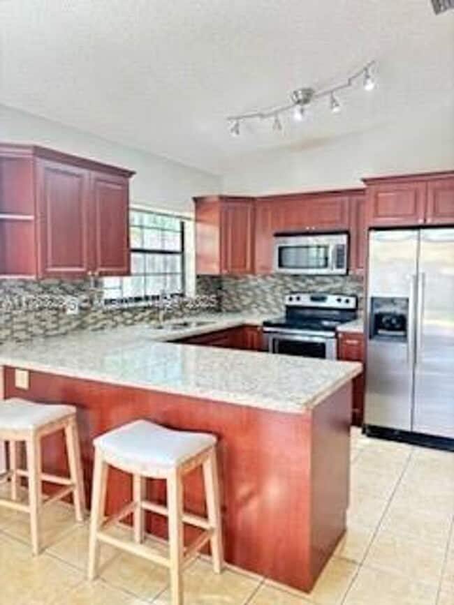 Photo - 5420 SW 143rd Ct House