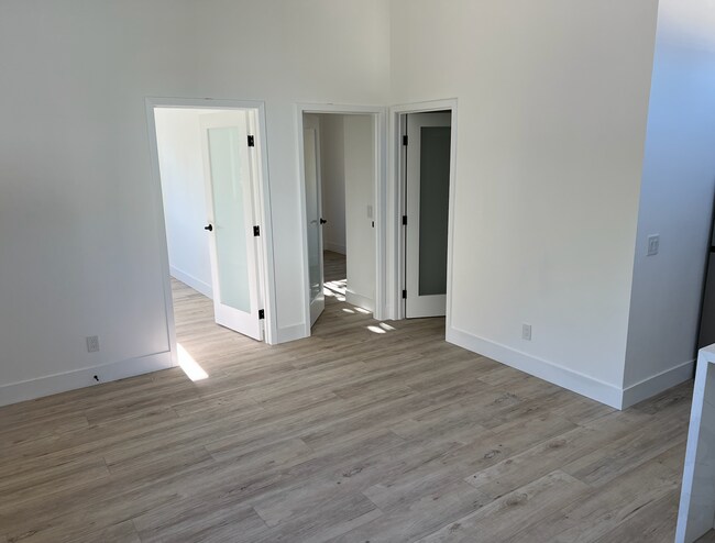 Livingroom - 830 S Birch St