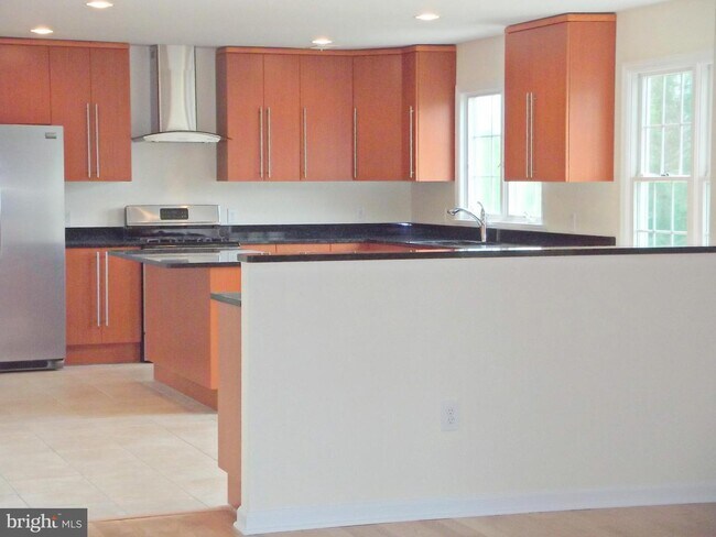 Building Photo - 51 Remington Cir