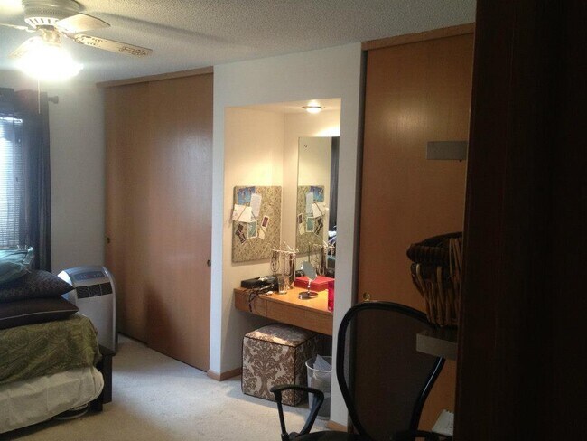 built in vanity - 3708 Harriet Ave