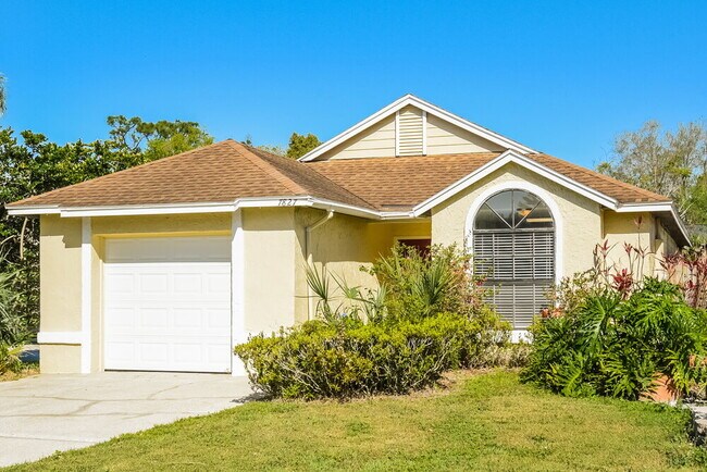 Foto del edificio - 7827 Farnsworth Ct