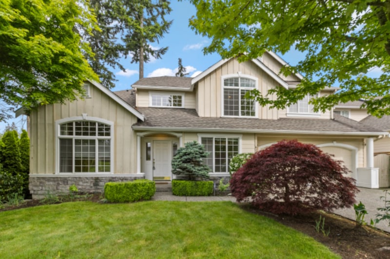 Foto principal - 6132 Clubhouse Ln