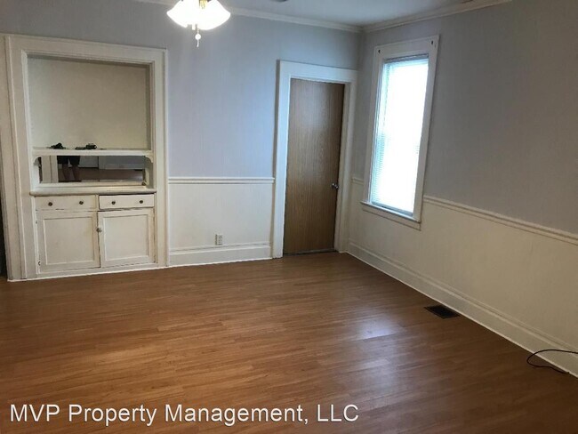 Building Photo - 2 br, 1 bath House - 940 Redfield St