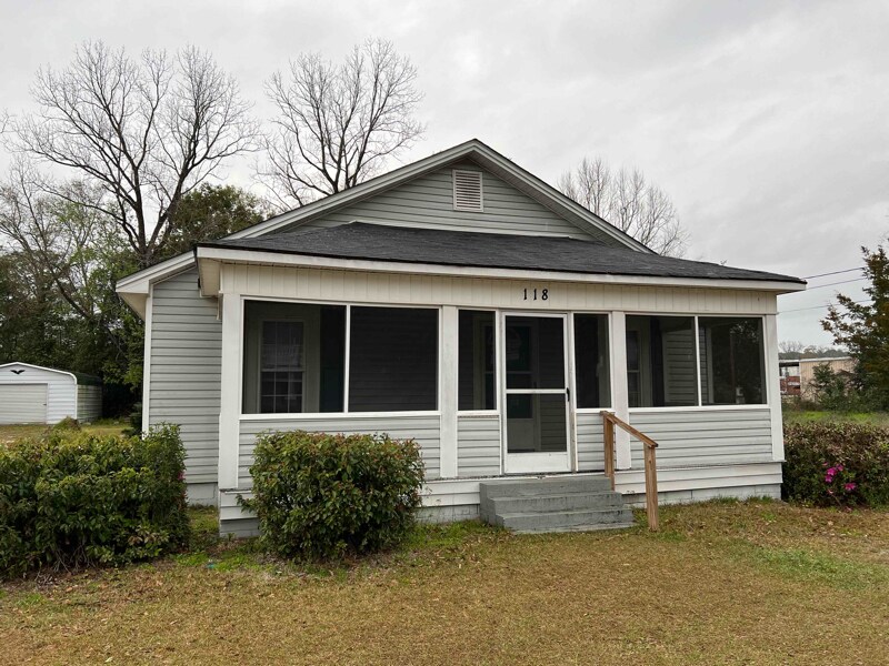 Foto principal - 118 S Tillman St