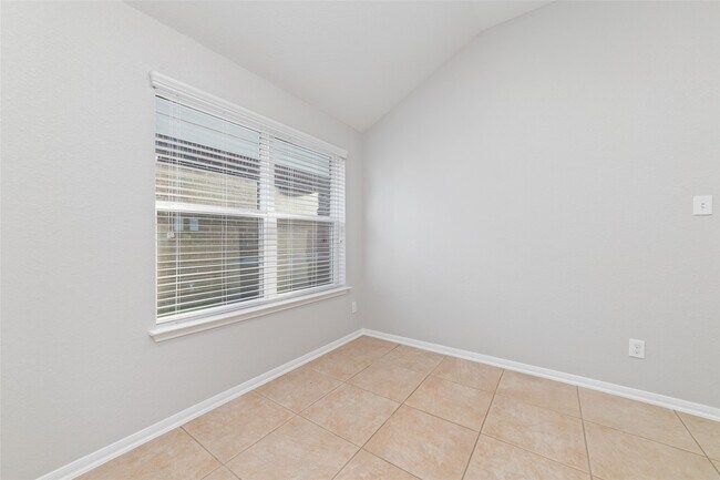 Building Photo - 4922 Gingham Check Ct