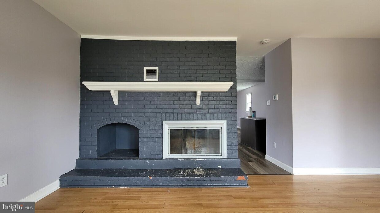 10 Maiese Ave, Winslow Township, NJ 08089 House Rental in Winslow