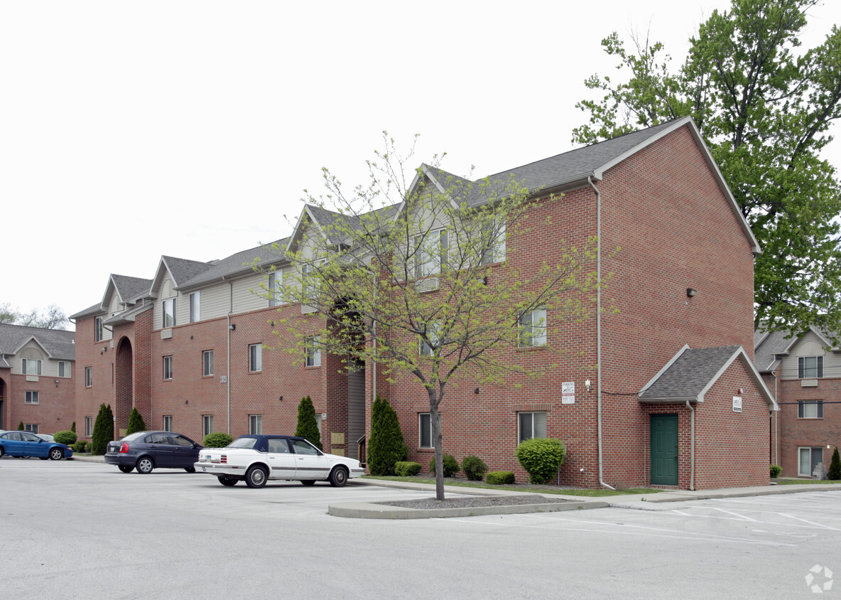 Building Photo - Heinzsite Apartments