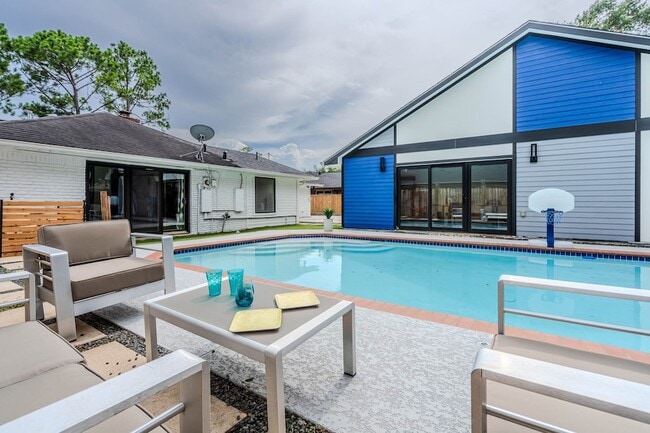 Photo - 6518 Kury Ln House