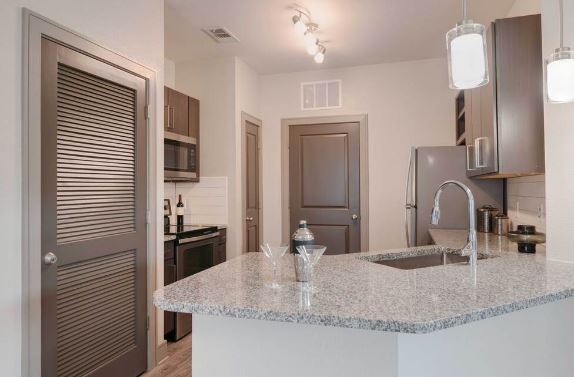 Building Photo - Cortland Luxe Shadow Creek