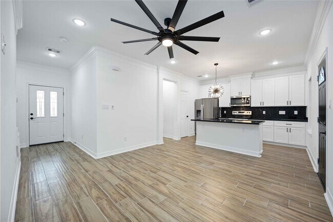 Foto del edificio - 5311 Liberty Rd