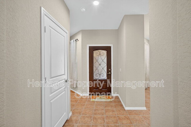 Foto del edificio - 4054 Deep River