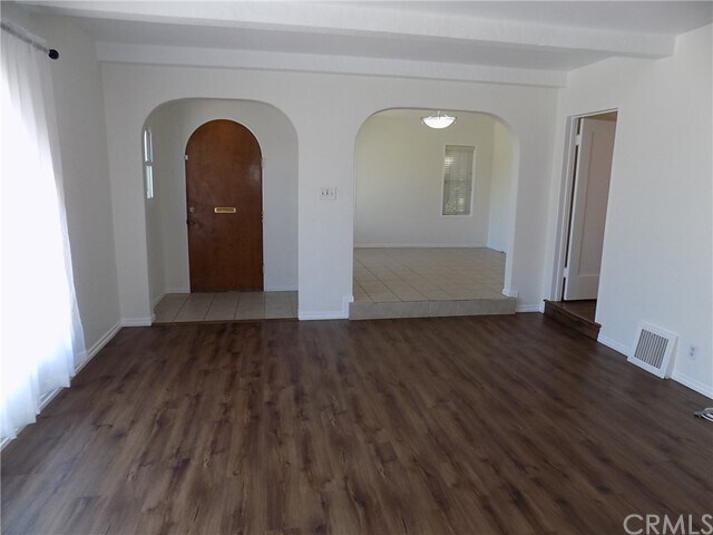 Foto del edificio - 1123 W 18th St