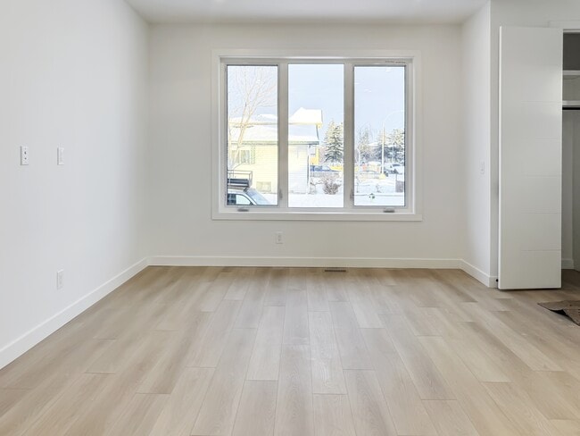 Building Photo - 8304-8347 47 Ave NW