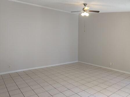 Foto del edificio - 4962 Cherry Rd