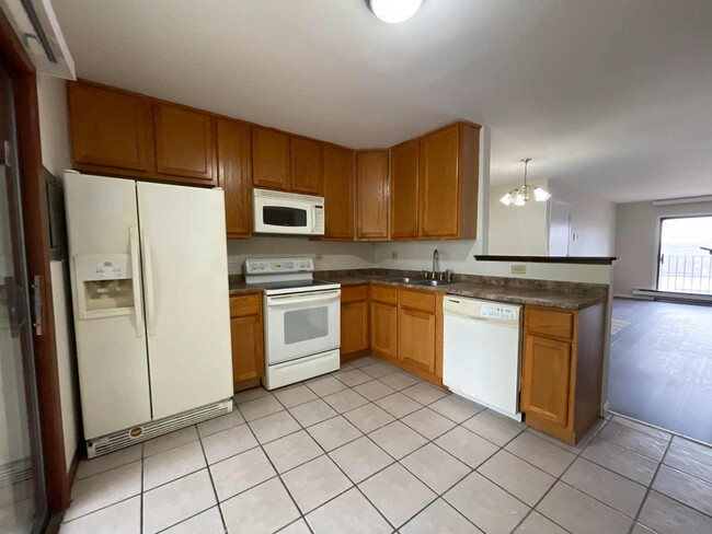 Foto del edificio - 202 N Waters Edge Dr