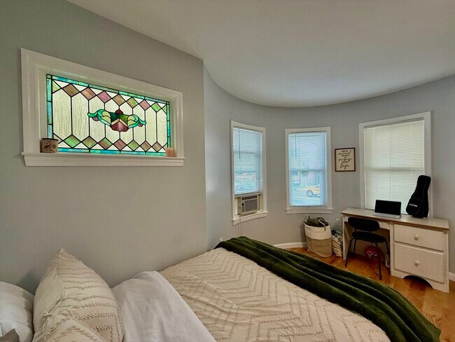 Foto del edificio - 305 Washington St