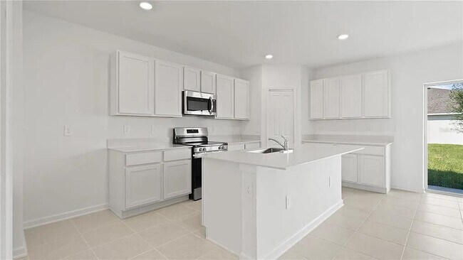 Building Photo - 6233 Botticella Blvd
