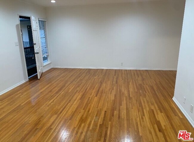 Foto del edificio - 617 Ocean Ave