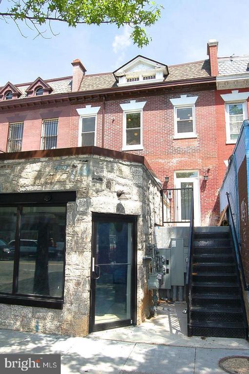 Building Photo - 3211 Georgia Ave NW