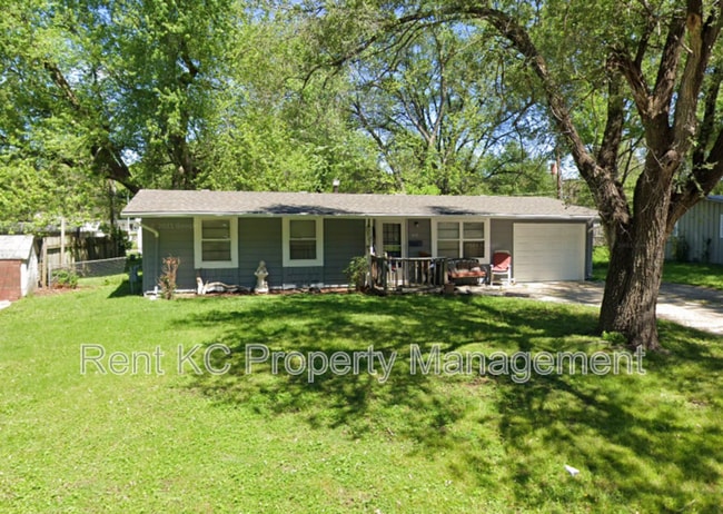 Building Photo - 412 N Cochise Dr