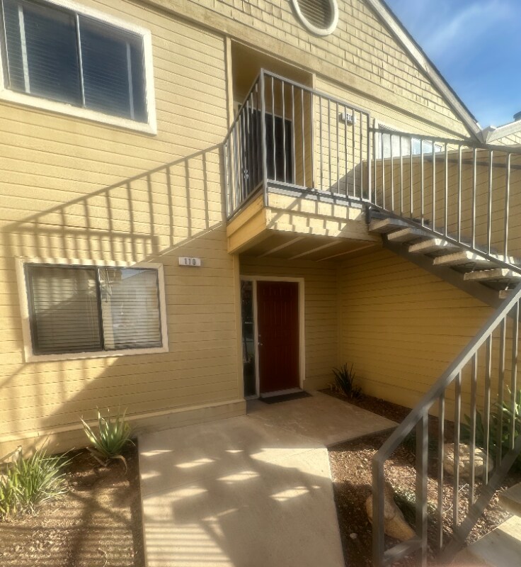 7675 N First St Unit 110, Fresno, CA 93720 Condo for Rent in Fresno