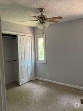 Building Photo - 624 Surfside Dr
