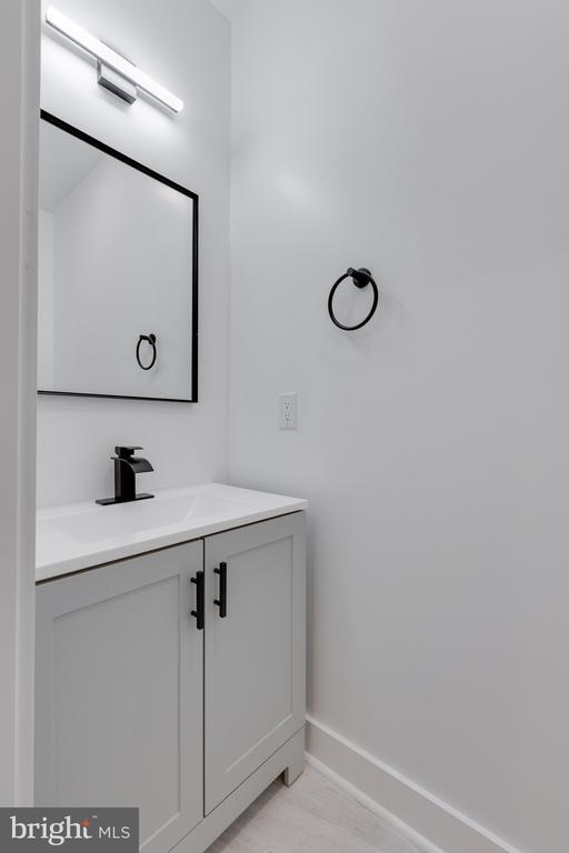 Foto del edificio - 2061 N 8th St