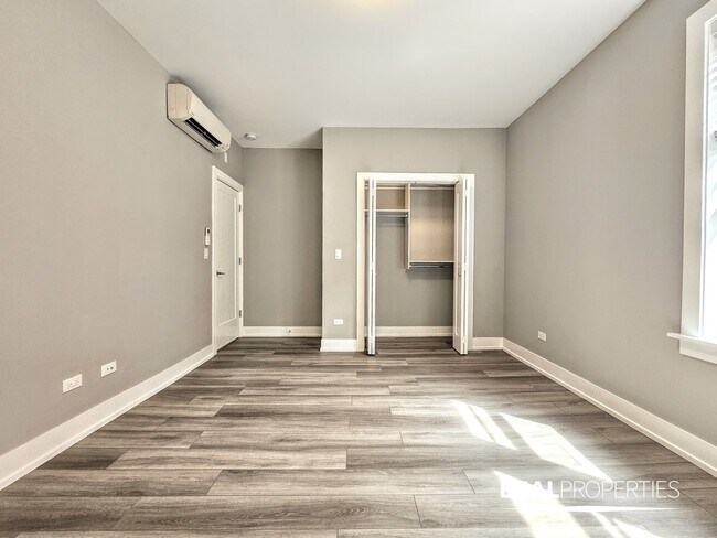 Foto del edificio - 3941 N Janssen Ave