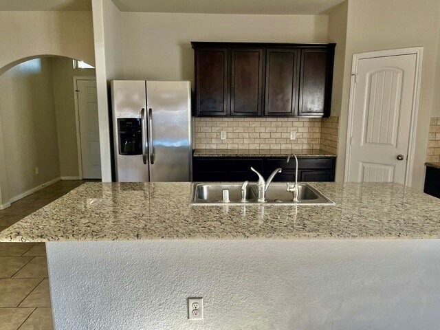 Foto del edificio - 29223 Dunns Creek Ct