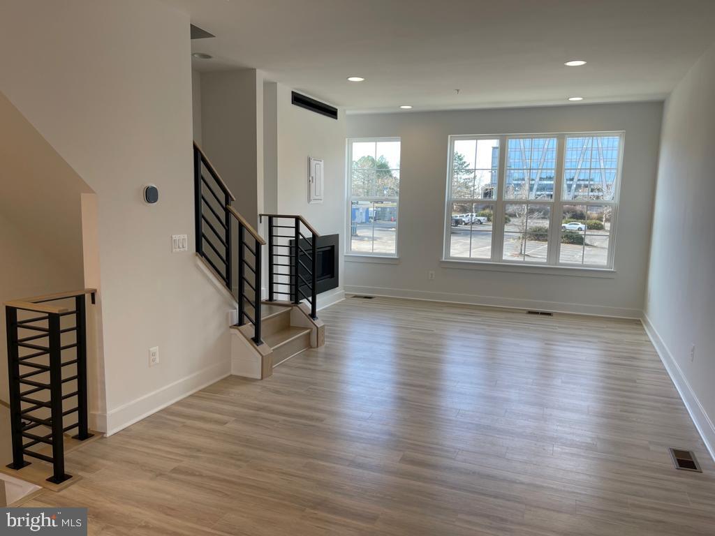 Foto principal - 1893 Midline Ave