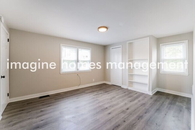 Foto del edificio - Lovely 4 Bed, 2 Bath Home in North Hills!