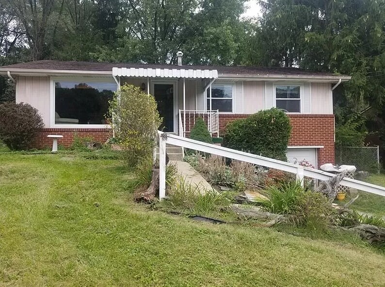Primary Photo - 308 Stotler Rd