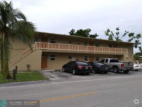 Building Photo - 1500 SW 5th Pl